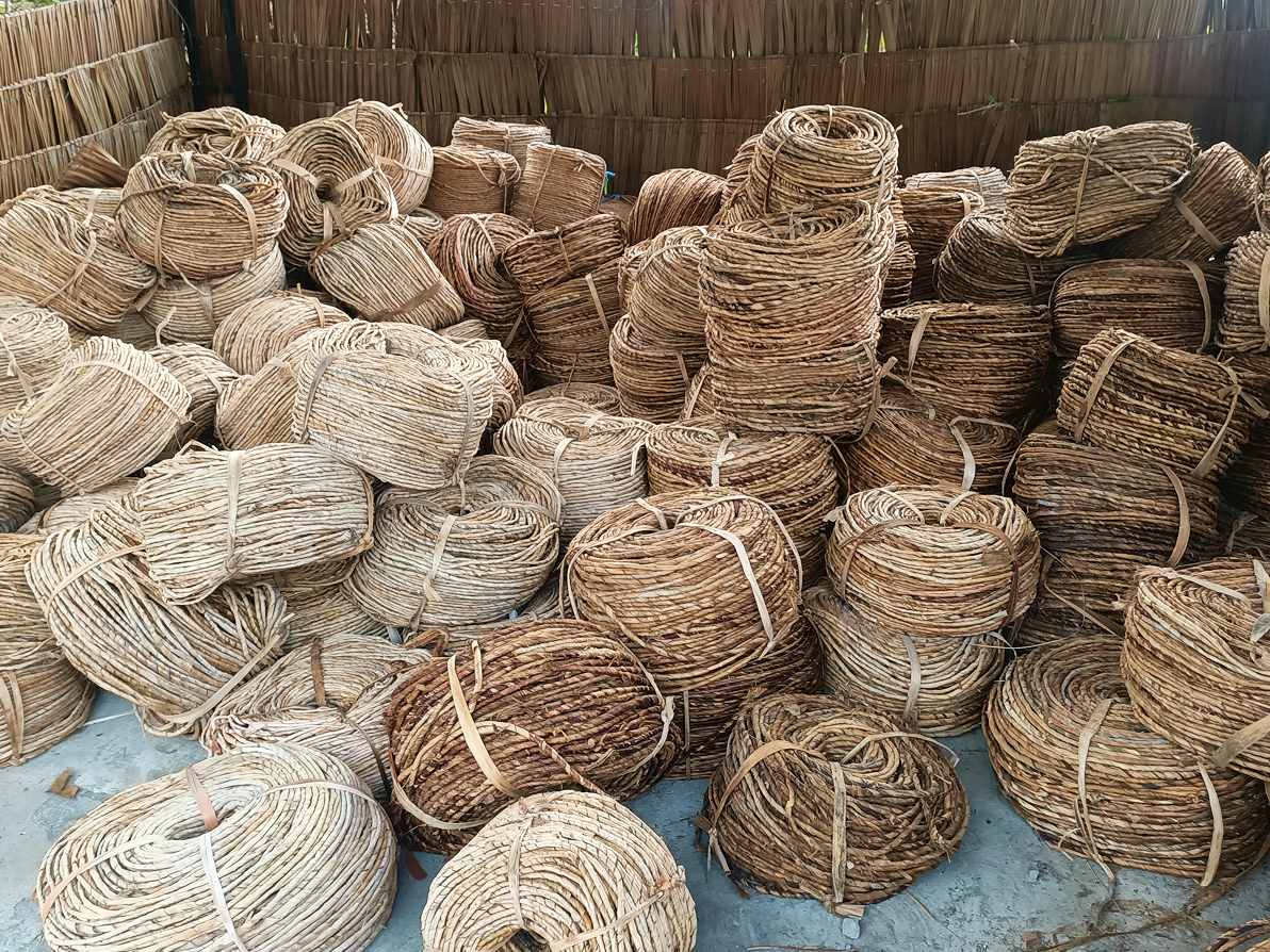 Natural banana tree bark | Murakabi Craft